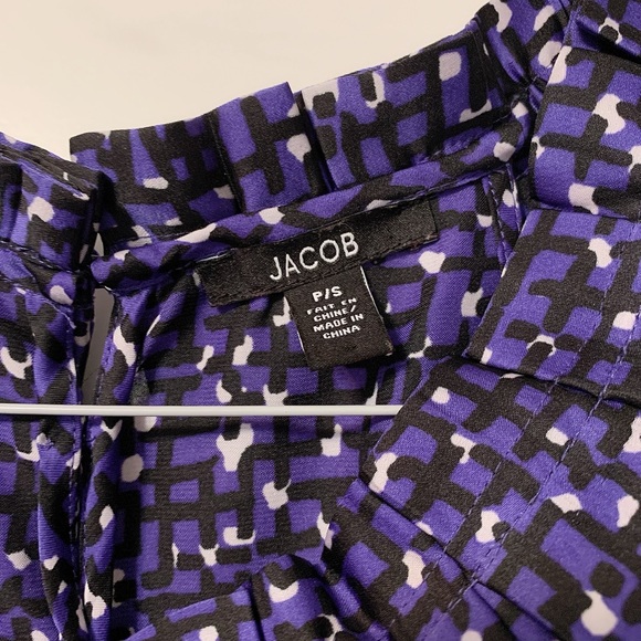 Top - Picture 2 of 4